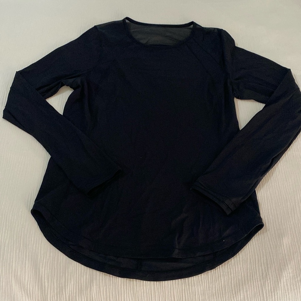LULULEMON long sleeve black top | mesh detail | Medium 6/8